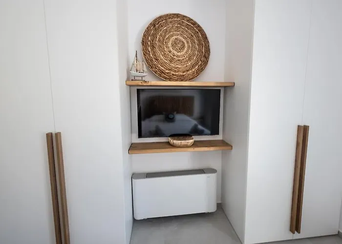 Hébergement de vacances Elenitsa With Private Pool Alikí