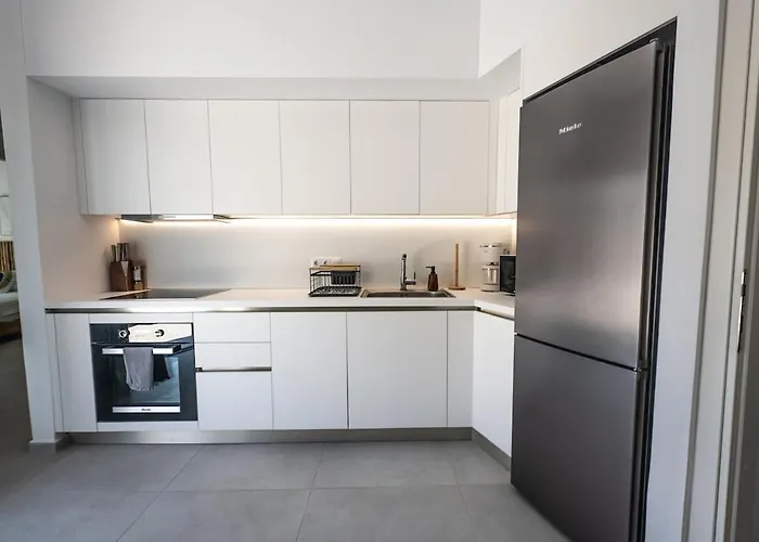 Hébergement de vacances Elenitsa With Private Pool Alikí